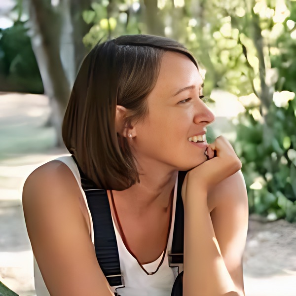 Sara Monetti insegnante yoga